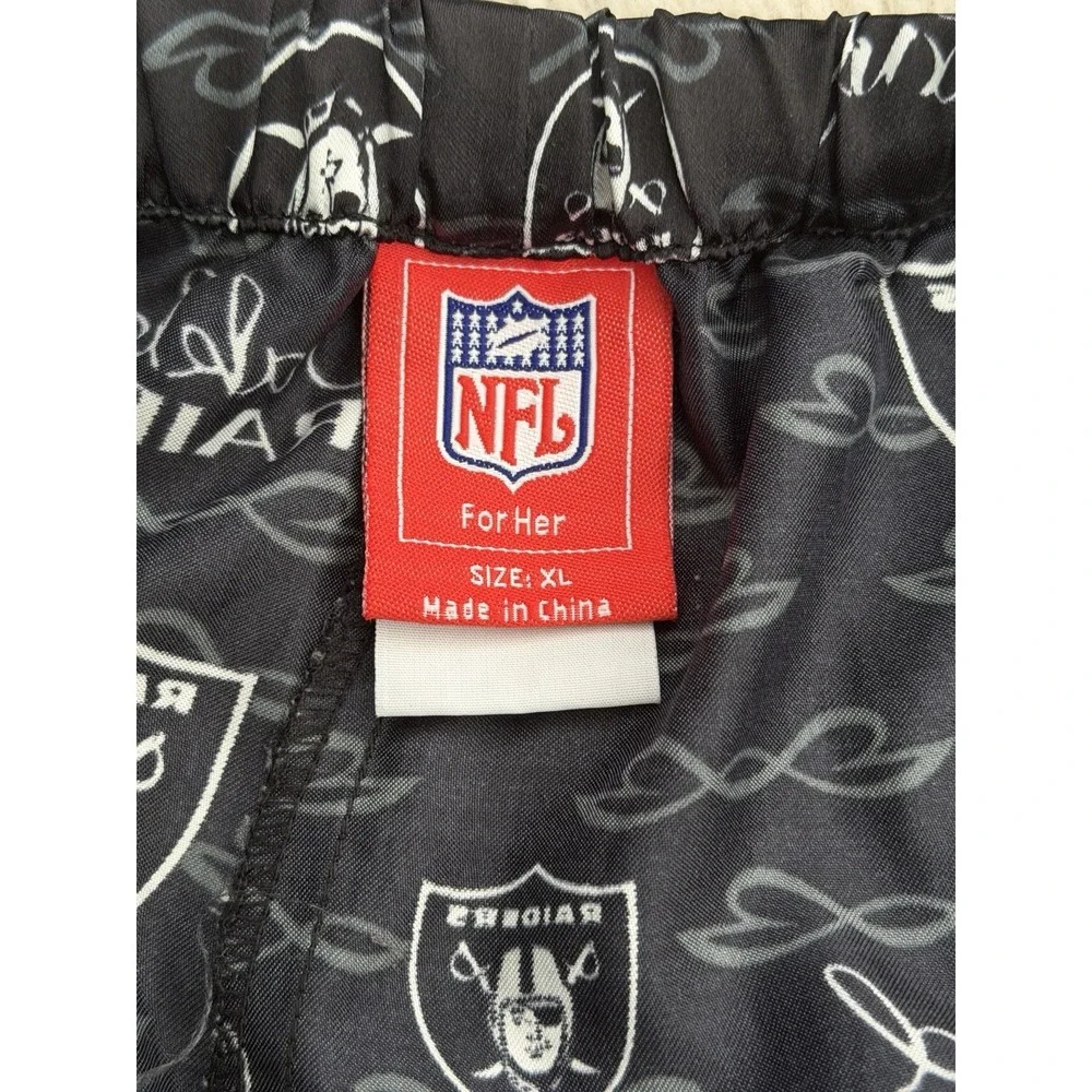 Oakland Raiders NFL For Her Satin Pajama Set XL Black Cami Top Pants Sleepwear